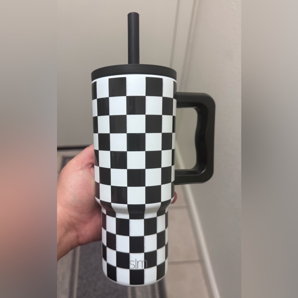 Simple Modern 24oz Leakproof Tumbler - BLACK & WHITE CHECKMATE